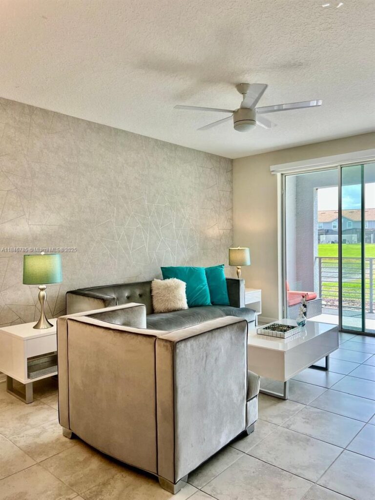 3111 Paradox circle # 104, Kissimmee FL 34746