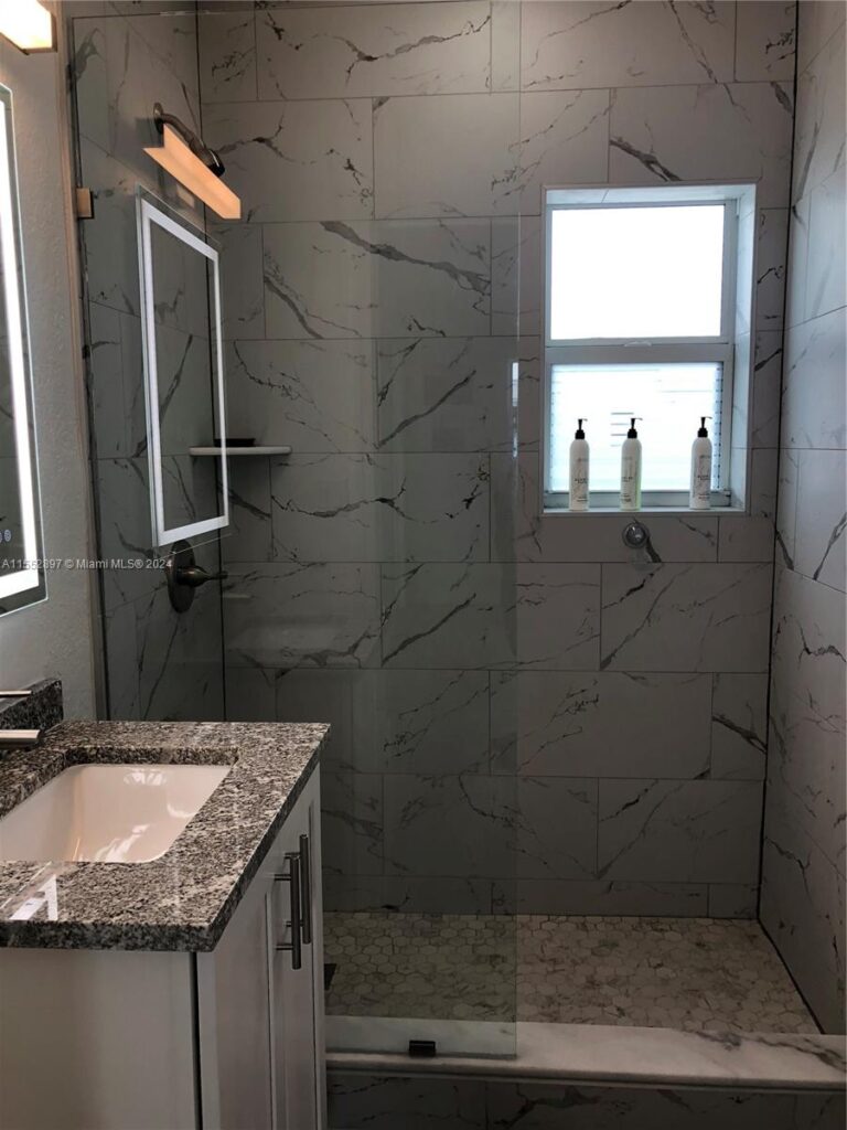 10877 Overseas Hwy # 38, Marathon FL 33050