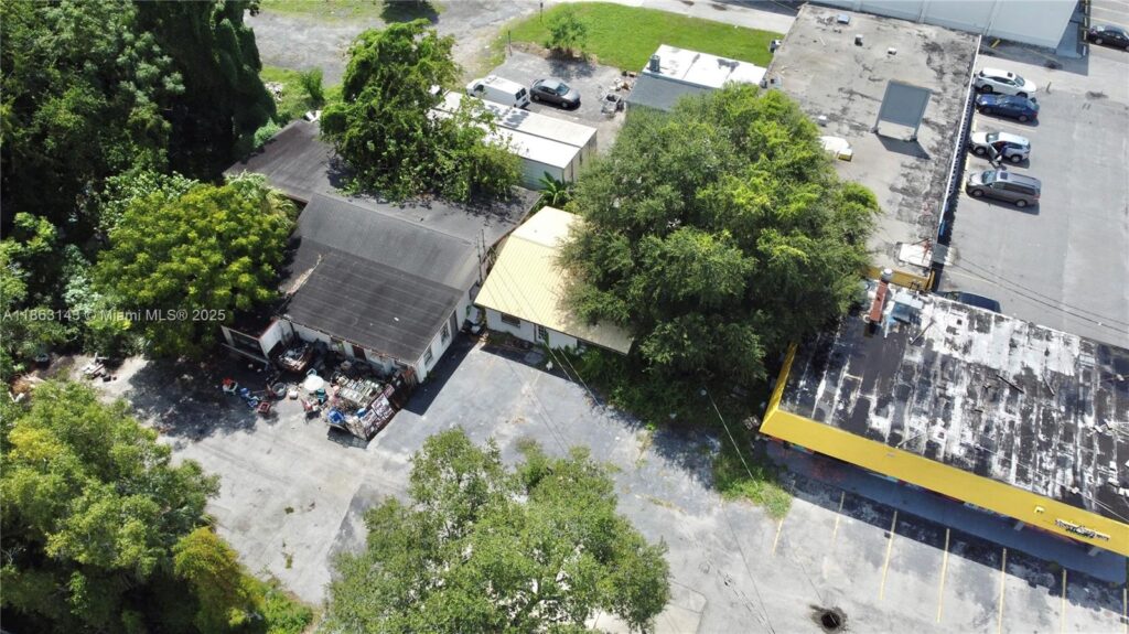 2944 W University Blvd W, Jacksonville FL 32217