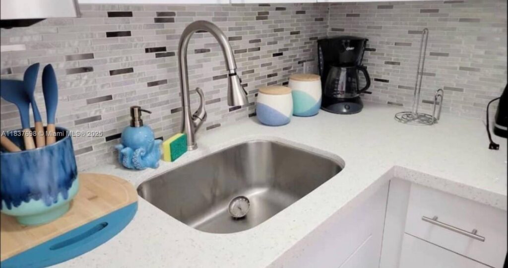 , North Bay Village FL 33141