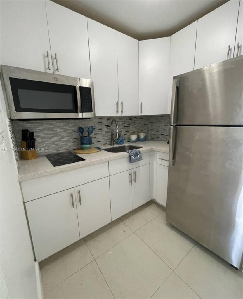 , North Bay Village FL 33141