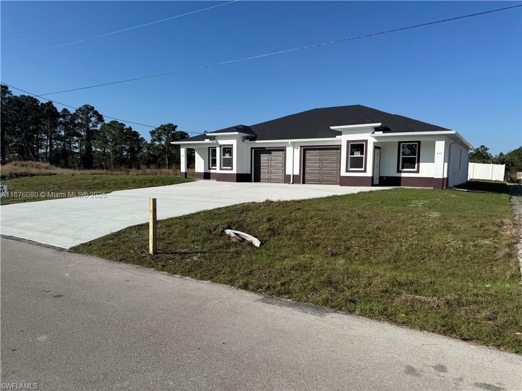 832 HOLMES AVE # 832, Lehigh Acres FL 33974