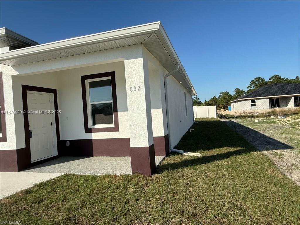 832 HOLMES AVE # 832, Lehigh Acres FL 33974