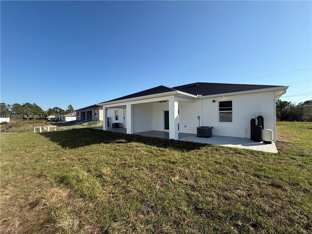 832 HOLMES AVE # 832, Lehigh Acres FL 33974