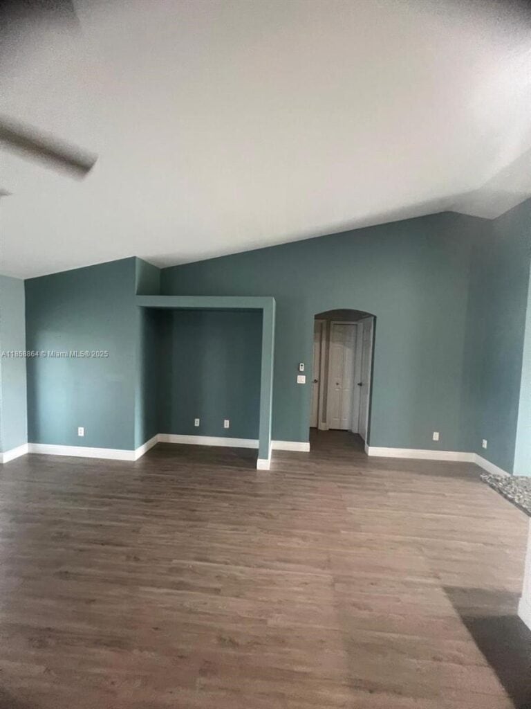 1305 SW 22 pl # 0, Cape Coral FL 33991