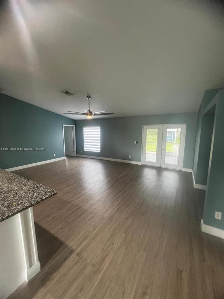 1305 SW 22 pl # 0, Cape Coral FL 33991