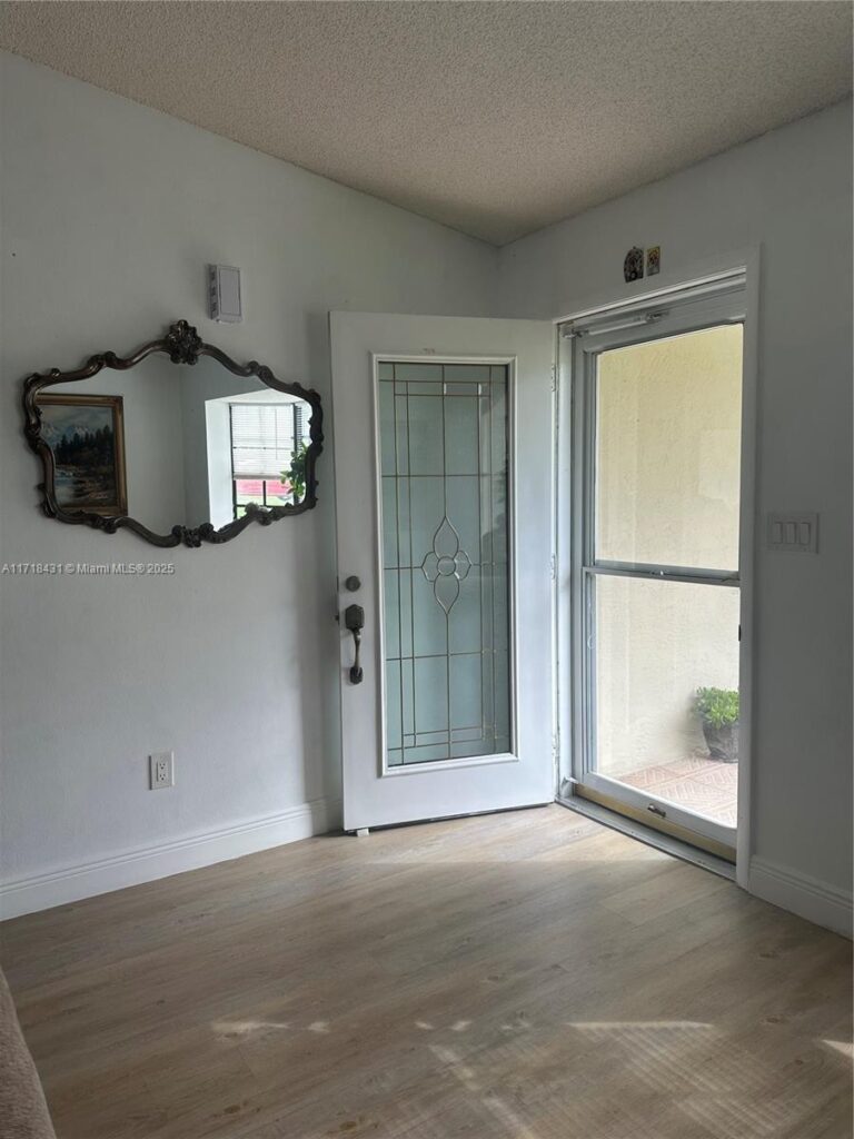 529 ASTON MARTIN DR., Sebring FL 33872