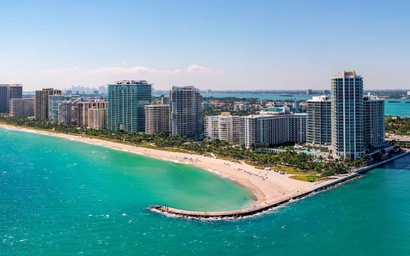 Bal Harbour homes for sale and beachfront condos