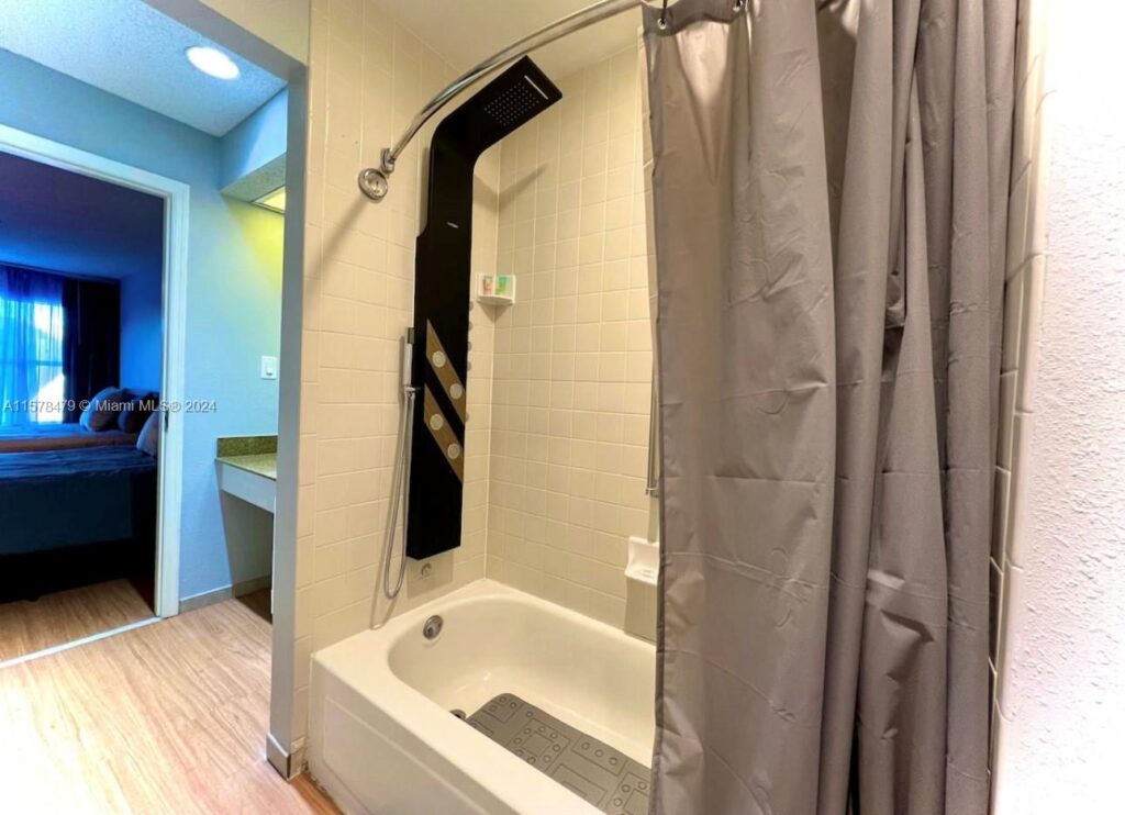 3100 Parkway Blvd # 750, Kissimmee FL 34747