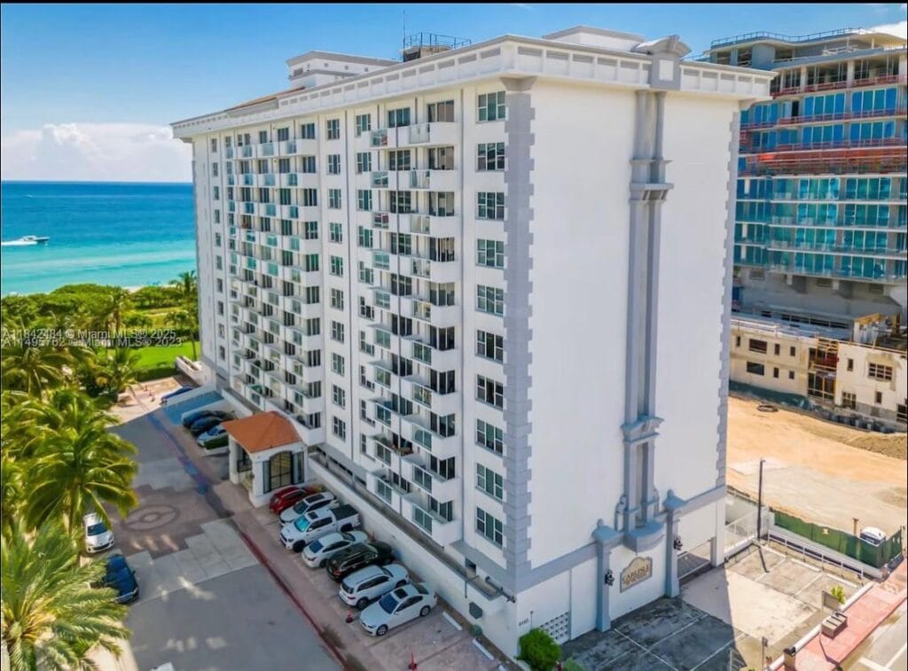 9195 Collins Ave # 912, Surfside FL 33154