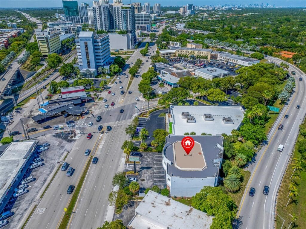 9855 S Dixie Hwy, Pinecrest FL 33156