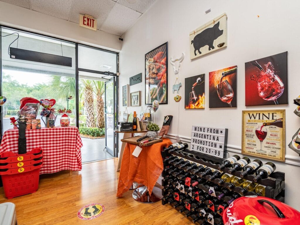 1320 SW 160th Ave, Weston FL 33326
