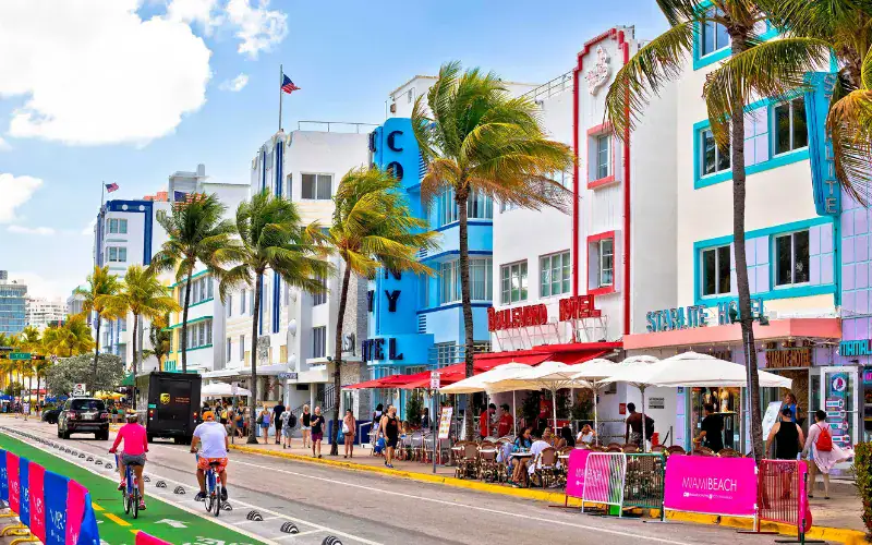 Miami Beach homes for sale and luxury properties