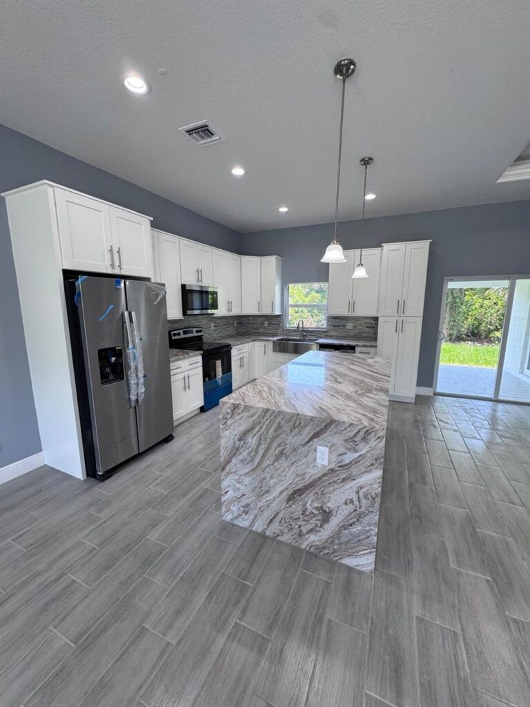 3351 Lakeland Avenue, Palm Bay FL 32908
