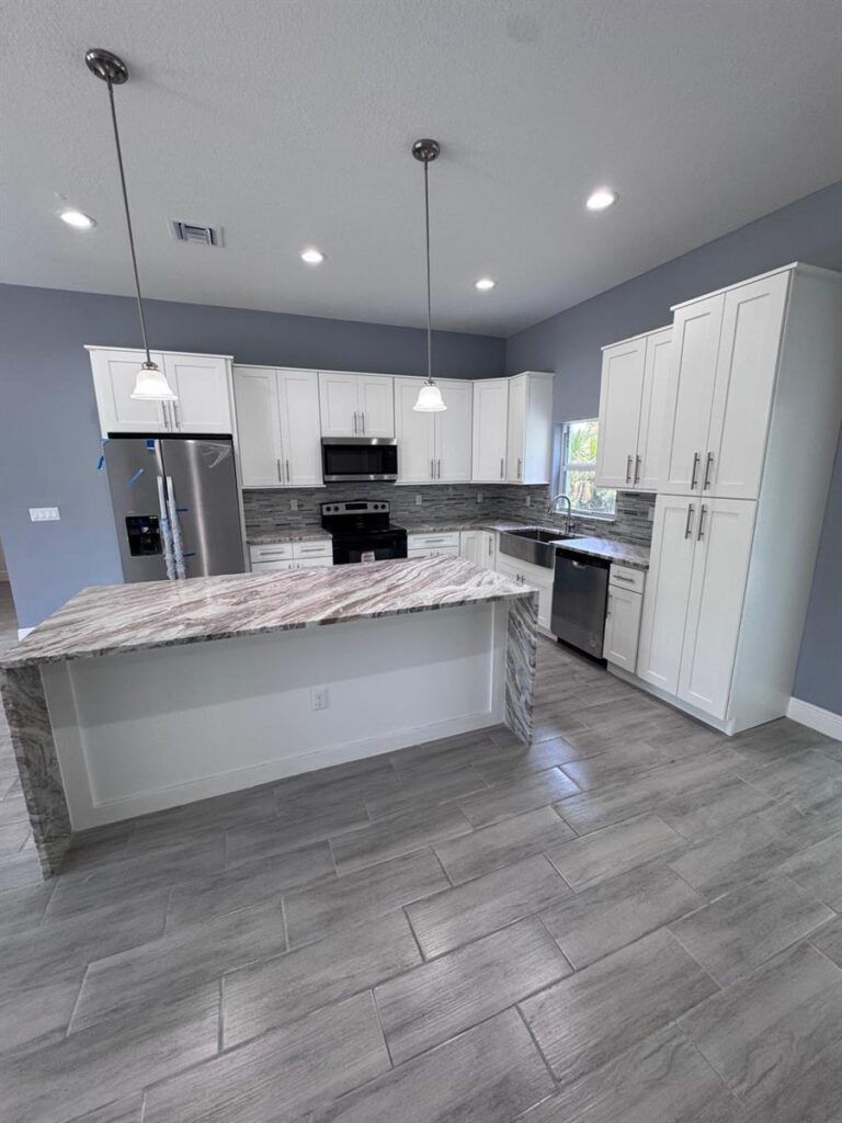 3351 Lakeland Avenue, Palm Bay FL 32908