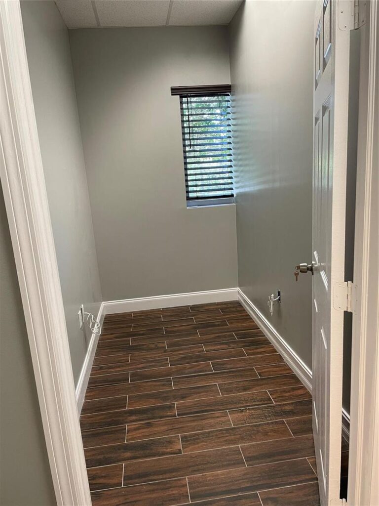 4855 W Hillsboro Boulevard # 1B, Coconut Creek FL 33073
