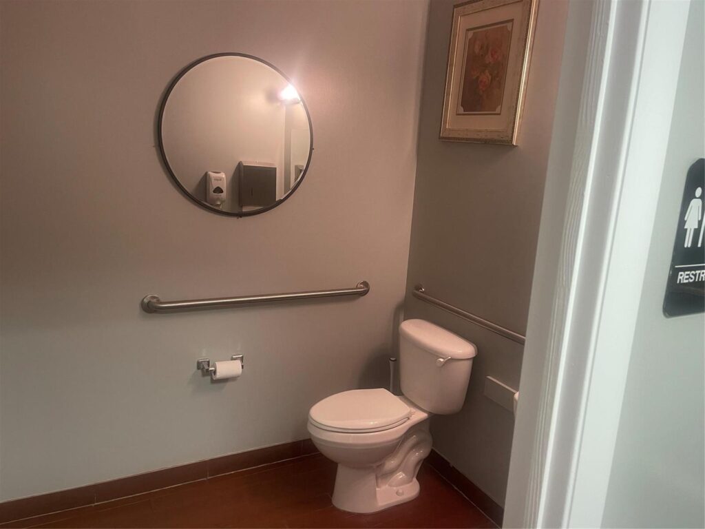 4855 W Hillsboro Boulevard # 1B, Coconut Creek FL 33073