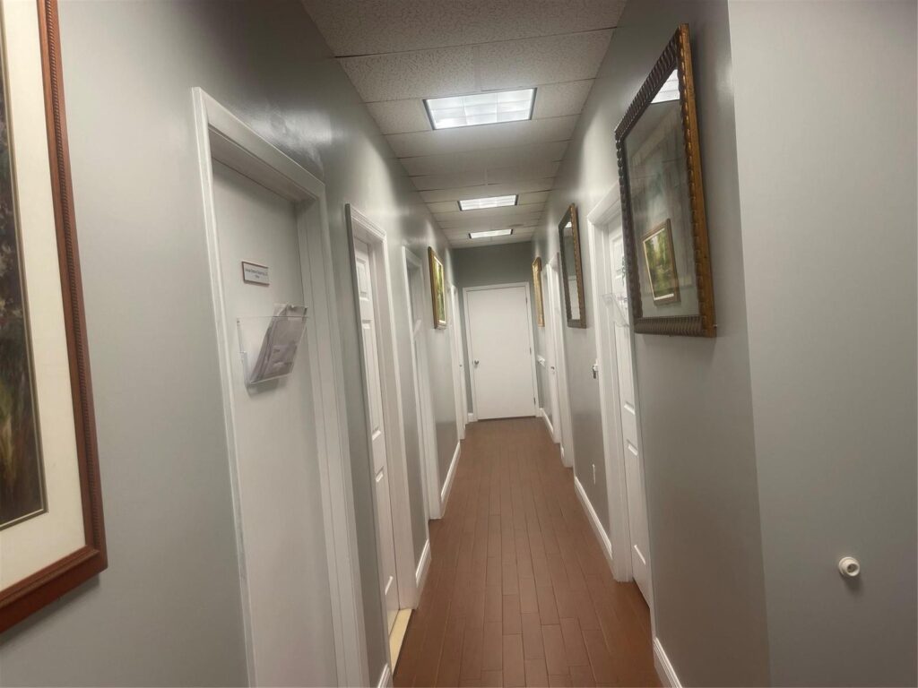 4855 W Hillsboro Boulevard # 1B, Coconut Creek FL 33073