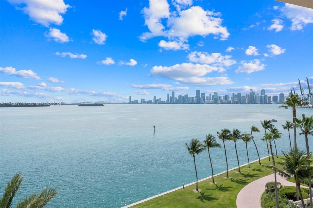 , Fisher Island FL 33109