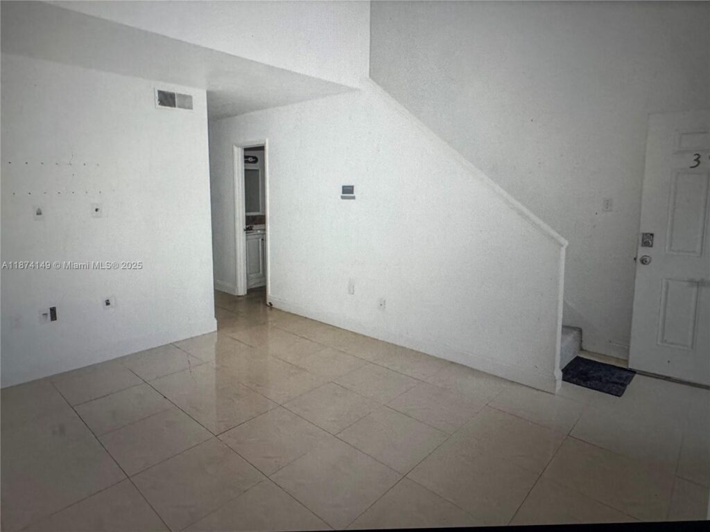 3984 Crayrich Circle # C5, Orlando FL 32839