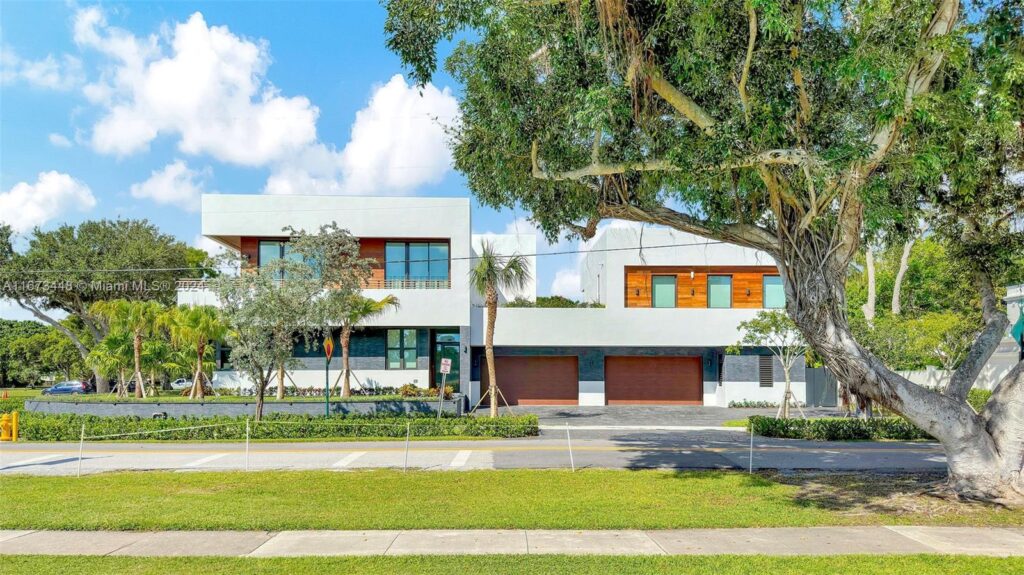 9860 NE 5th Avenue Rd, Miami Shores FL 33138