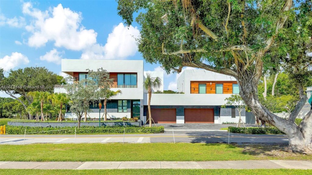 9860 NE 5th Avenue Rd, Miami Shores FL 33138
