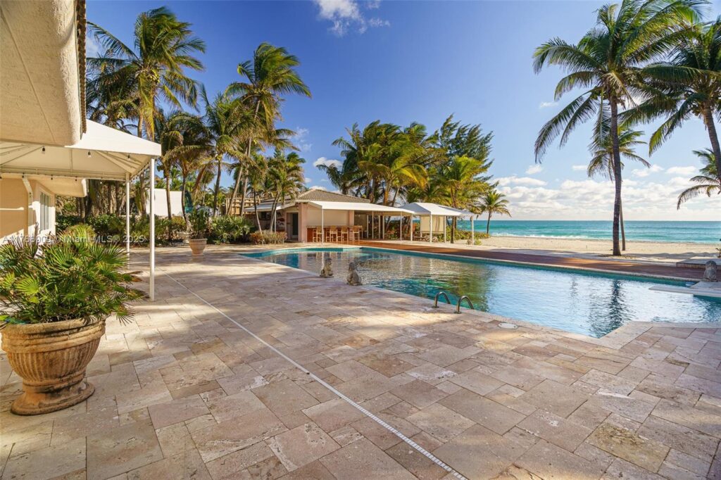 205 Ocean Blvd, Golden Beach FL 33160