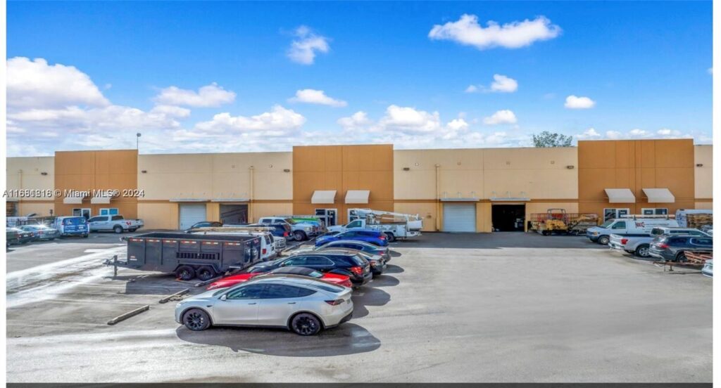 12605 NW 115th Ave, Medley FL 33178