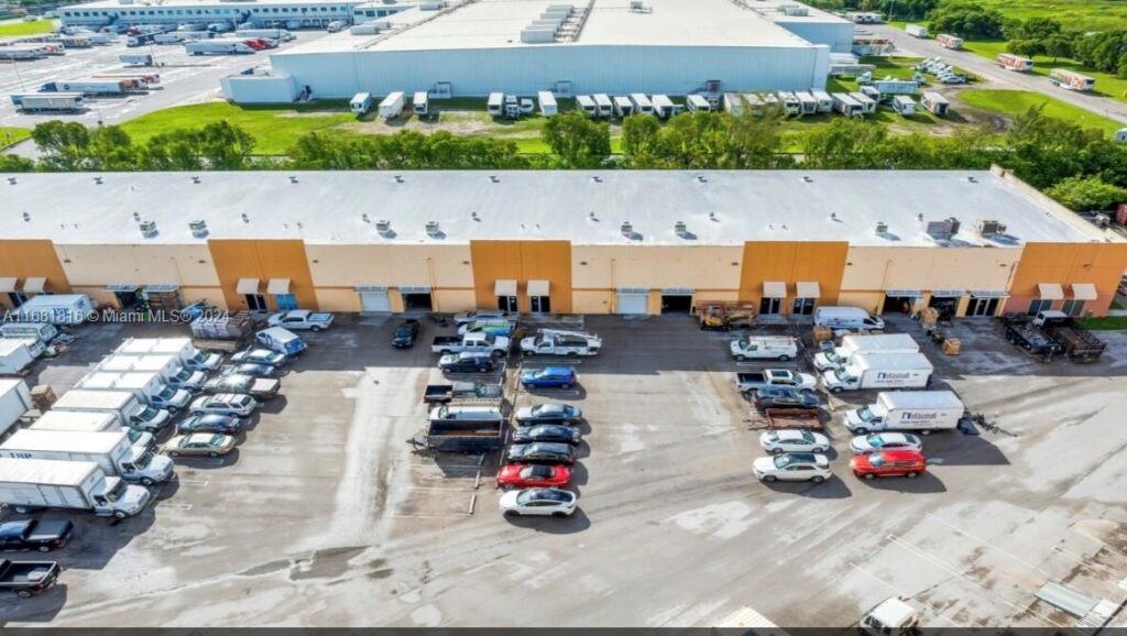 12605 NW 115th Ave, Medley FL 33178