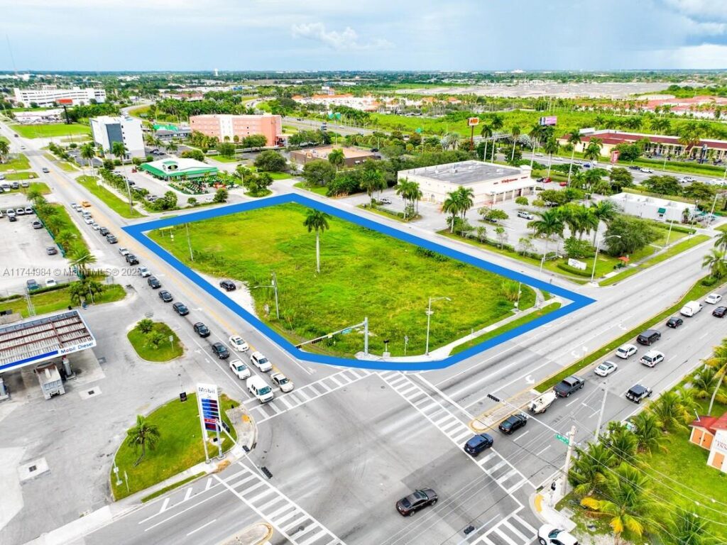 41 N Krome Ave, Florida City FL 33034