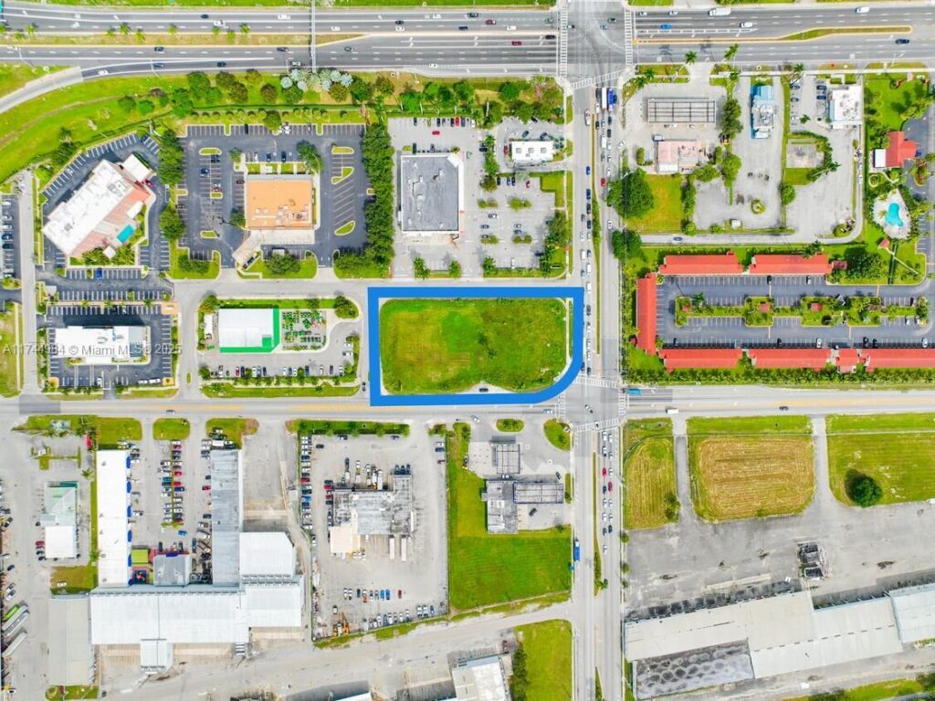 41 N Krome Ave, Florida City FL 33034