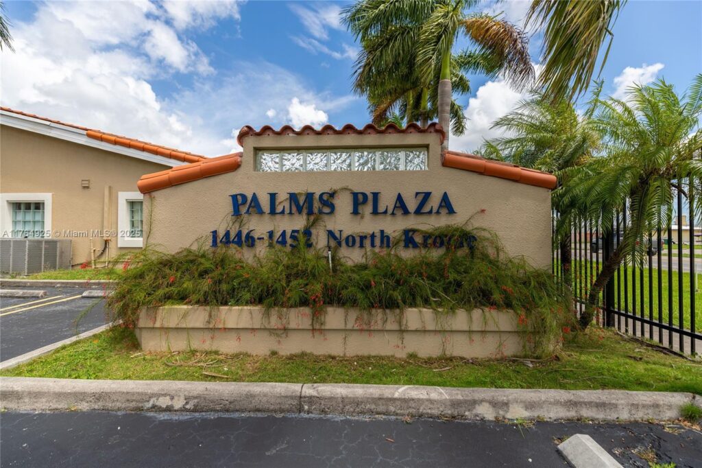 1446 N Krome Ave, Florida City FL 33034