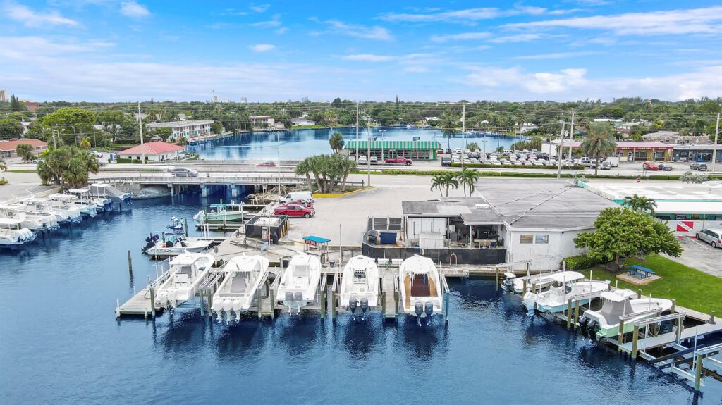 631 Northlake Boulevard, North Palm Beach FL 33408