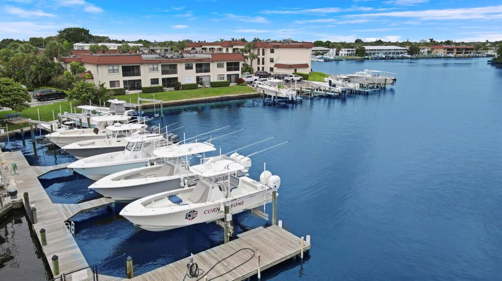 631 Northlake Boulevard, North Palm Beach FL 33408