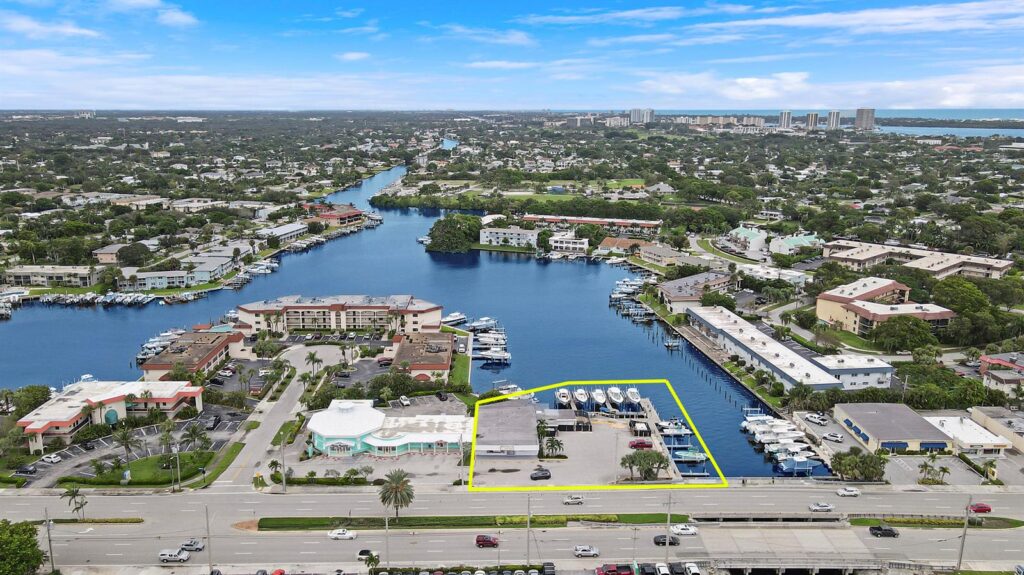 631 Northlake Boulevard, North Palm Beach FL 33408