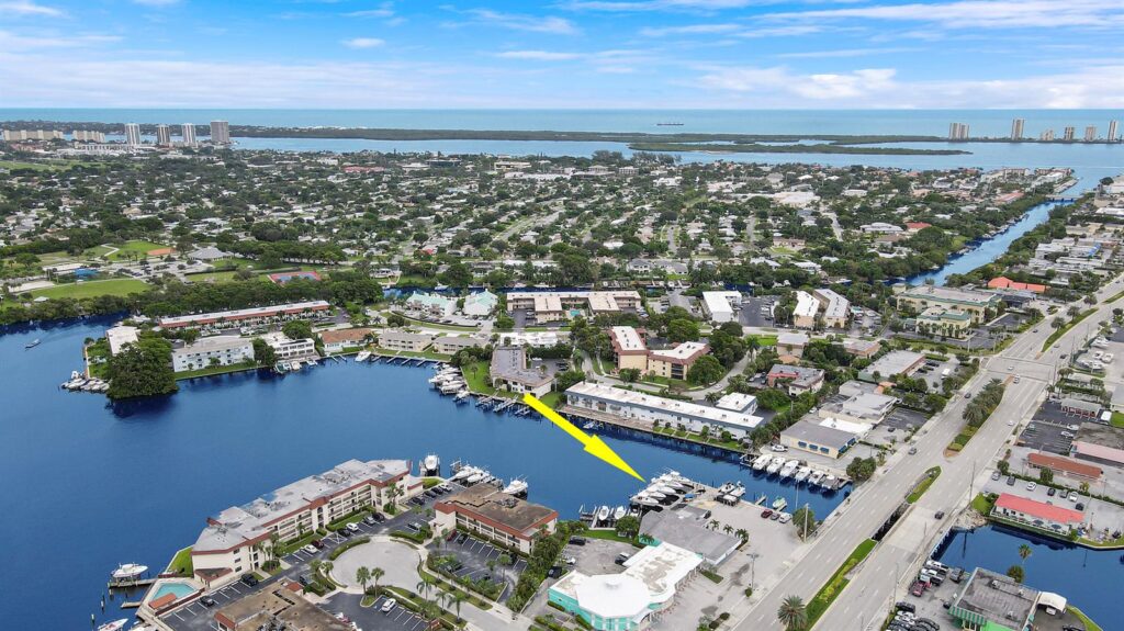 631 Northlake Boulevard, North Palm Beach FL 33408