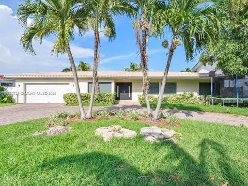 16473 NE 31st Ave, North Miami Beach FL 33160