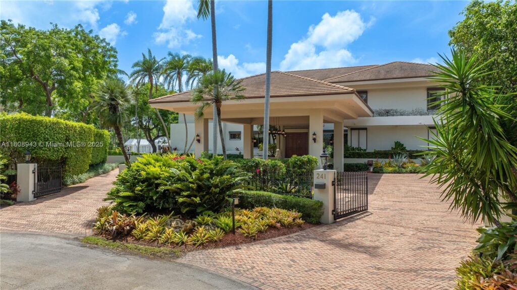 241 Cape Florida Dr, Key Biscayne FL 33149