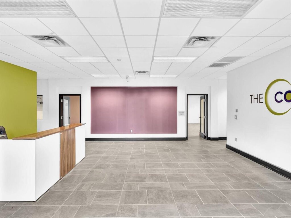 2200 N University Drive, Sunrise FL 33322
