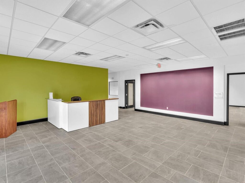 2200 N University Drive, Sunrise FL 33322