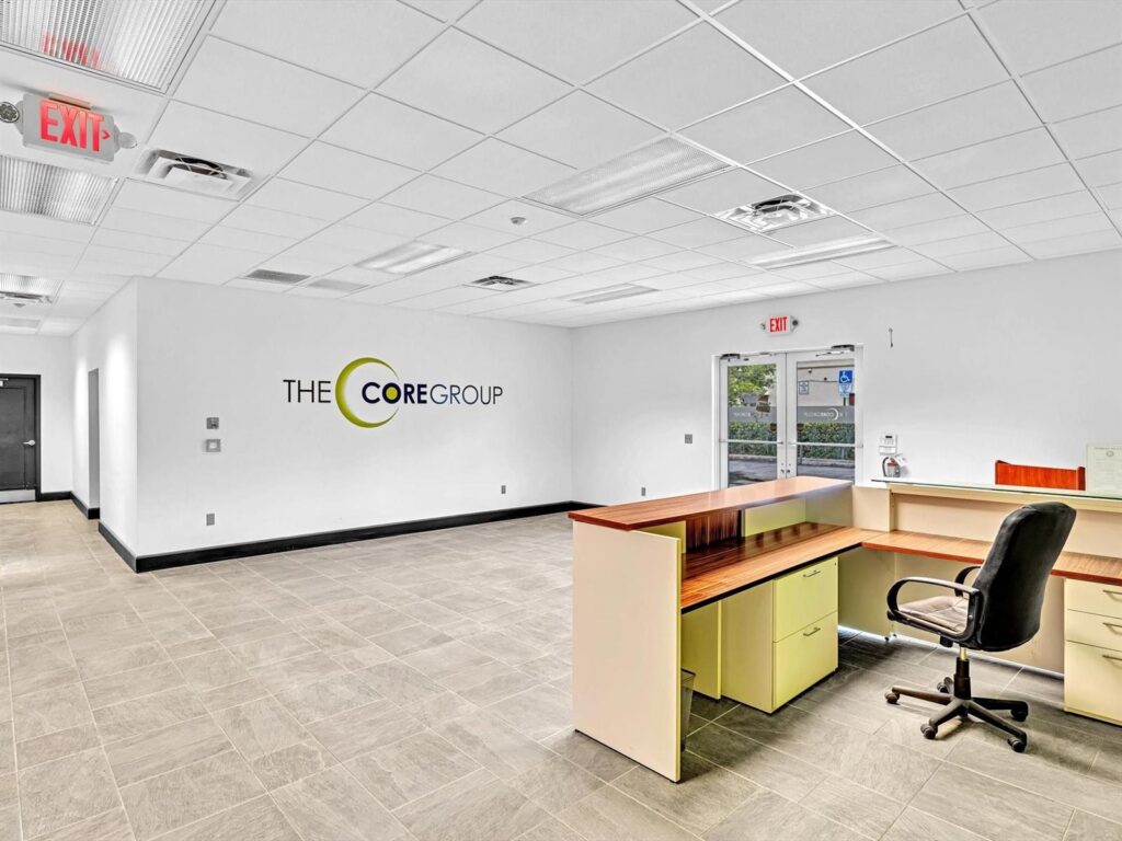 2200 N University Drive, Sunrise FL 33322