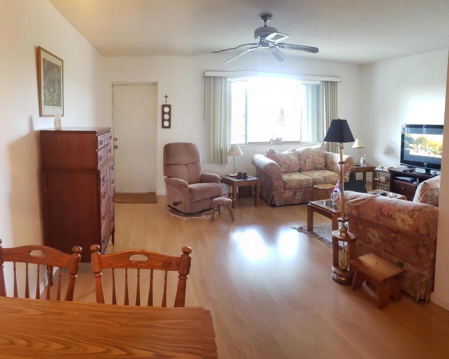 3300 Springdale Boulevard # 306, Palm Springs FL 33461