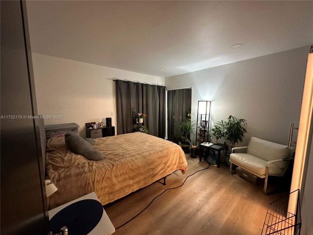 5100 SW 41st St # 328, Pembroke Park FL 33023