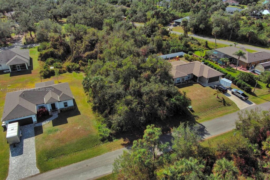 #3 Sargon Ave, North Port FL 34287
