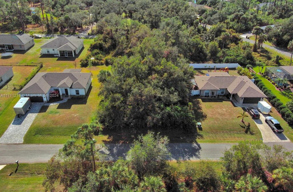 #3 Sargon Ave, North Port FL 34287