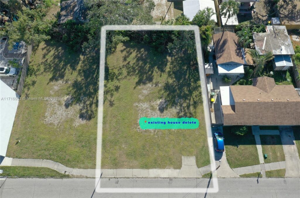 1744 10th st, Sarasota FL 34236