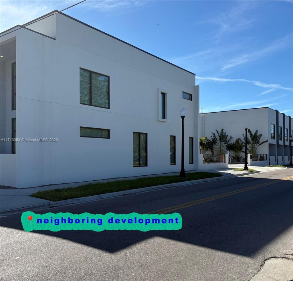 1744 10th st, Sarasota FL 34236