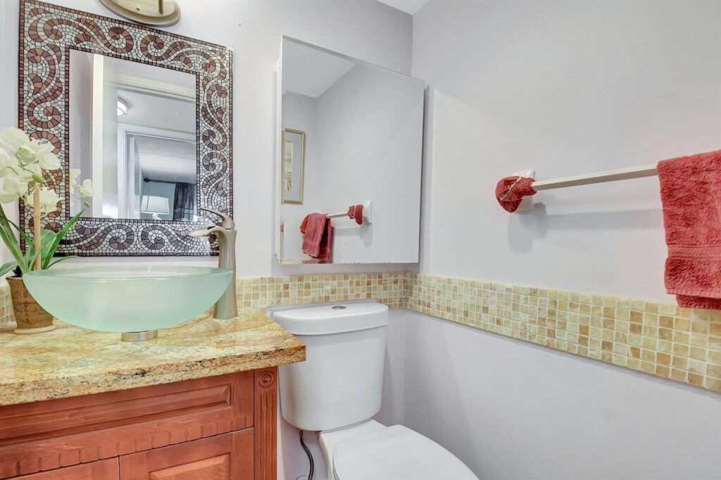 400 Village Green Circle W # 212, Palm Springs FL 33461