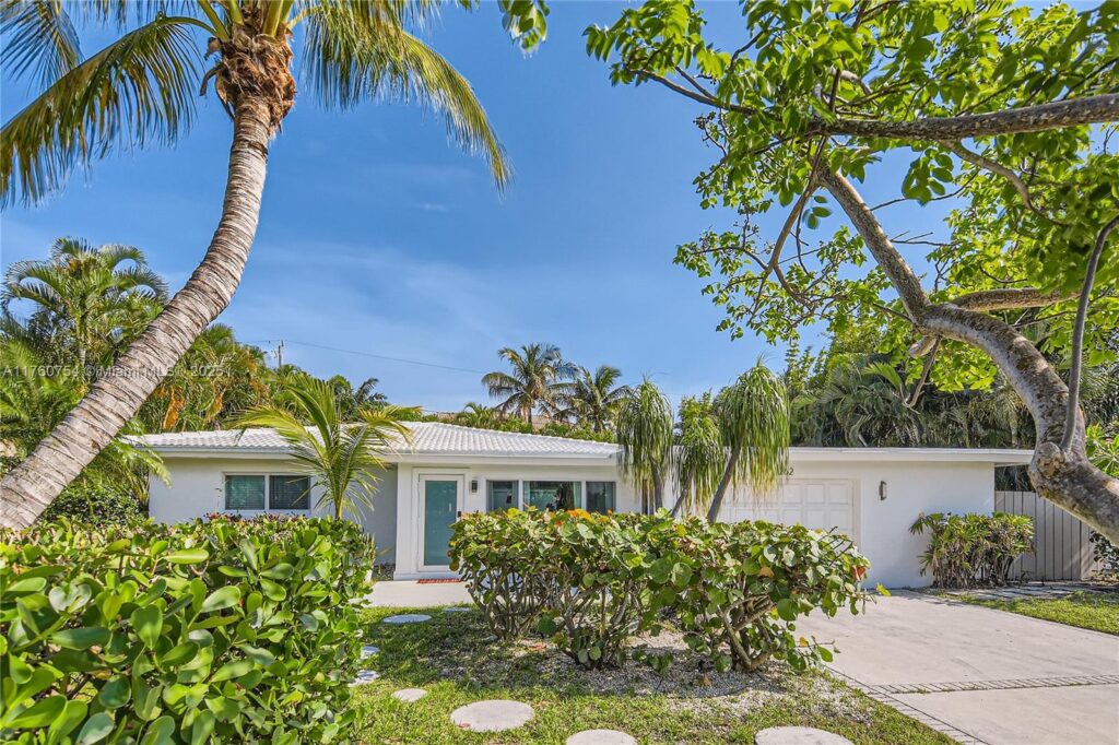 262 Bombay Ave, Lauderdale By The Sea FL 33308
