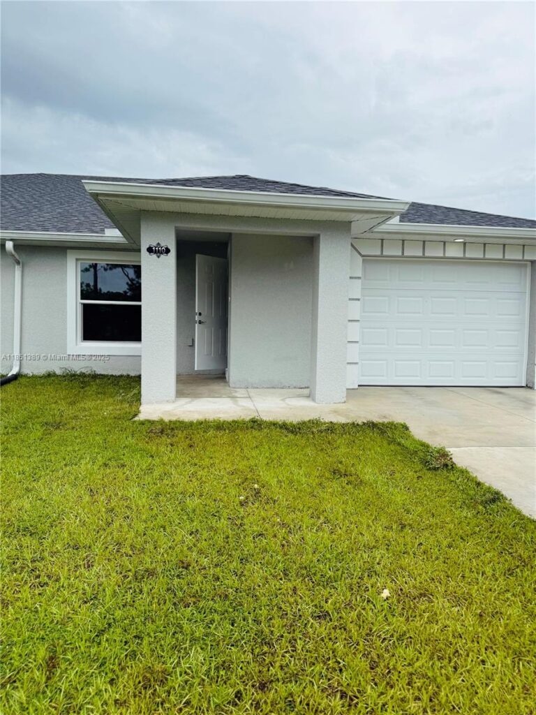 1110 Augusta St E # 1110, Lehigh Acres FL 33974